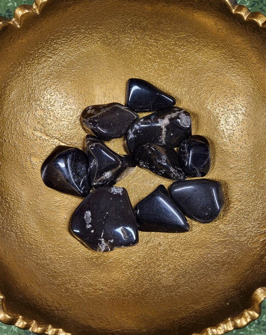 Black Agate Tumbles