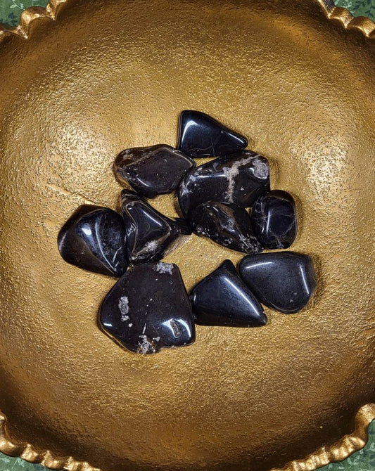 Black Agate Tumbles