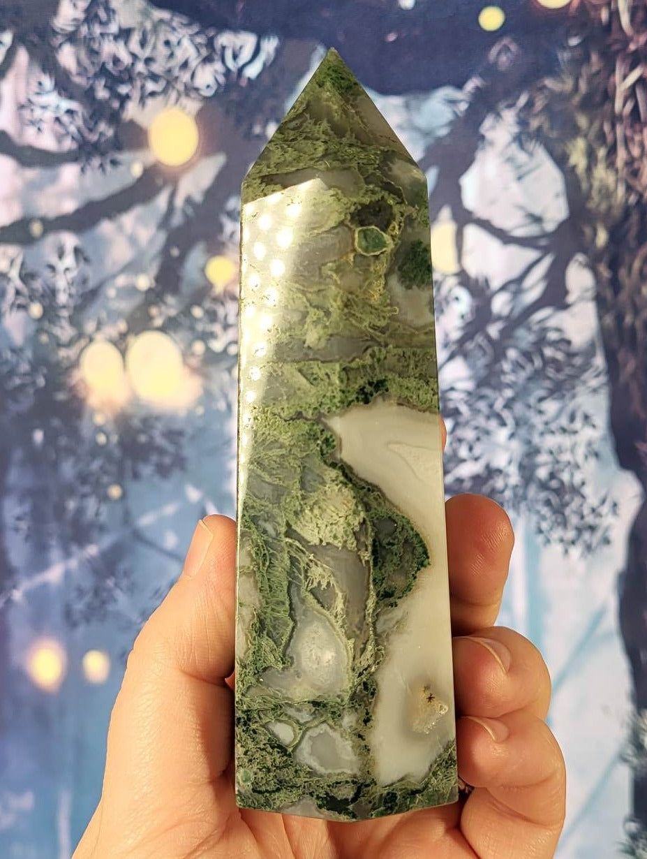 Large HQ Moss Agate Tower